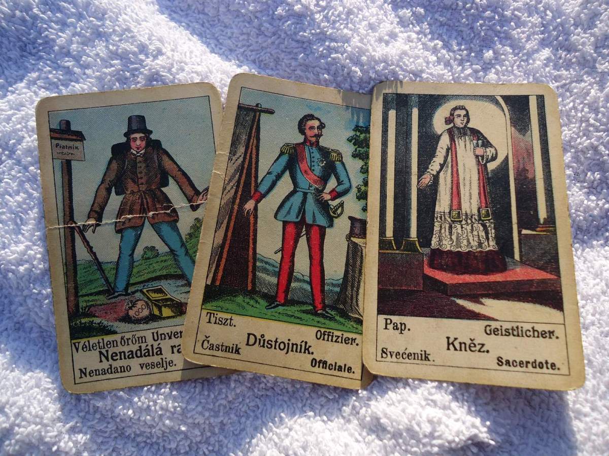 Gypsy Fortune Telling Cards: Gypsy Fortune Telling Cards: Sudden joy, Officer, Priest